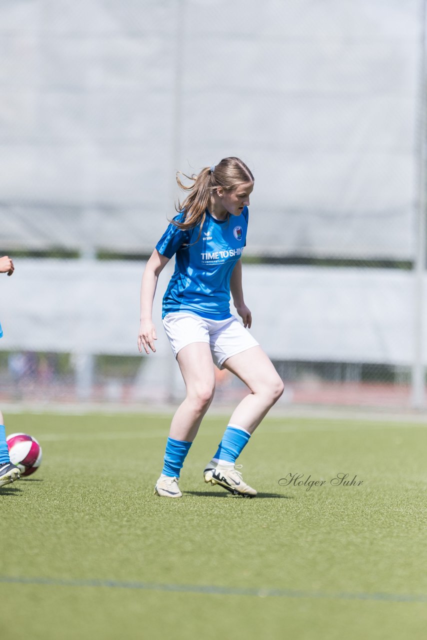 Bild 365 - wBJ SC Condor - VfL Pinneberg : Ergebnis: 3:2